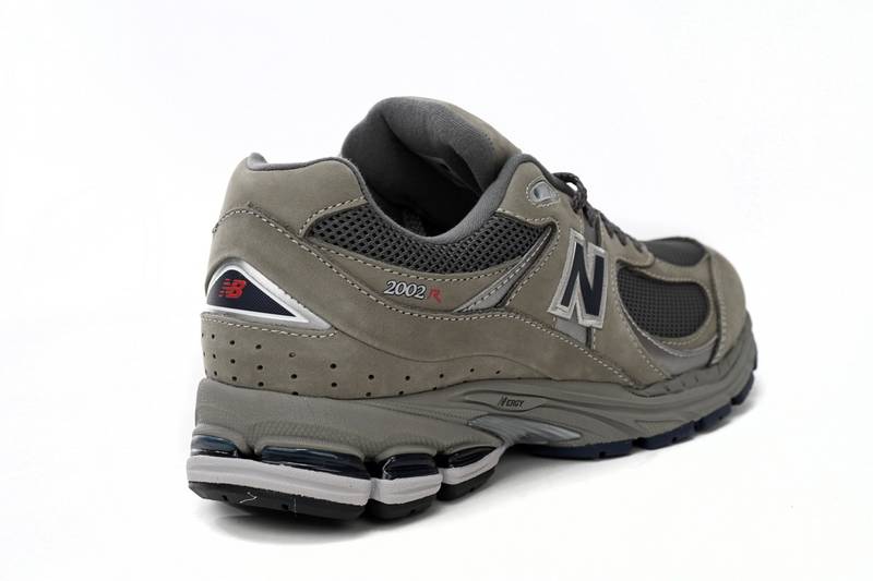 New Balance 2002R Golden Ash