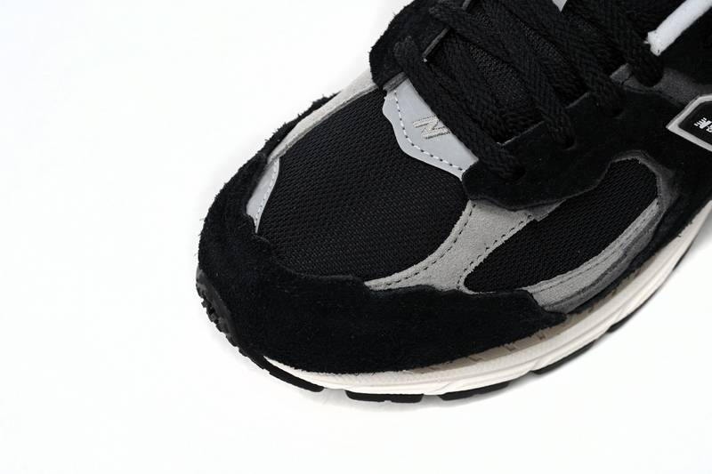New Balance 2002R Protection Pack Black Grey
