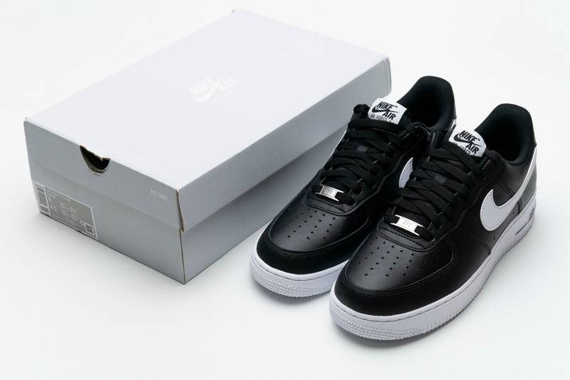 Nike Air Force 1 Low ’07 Black