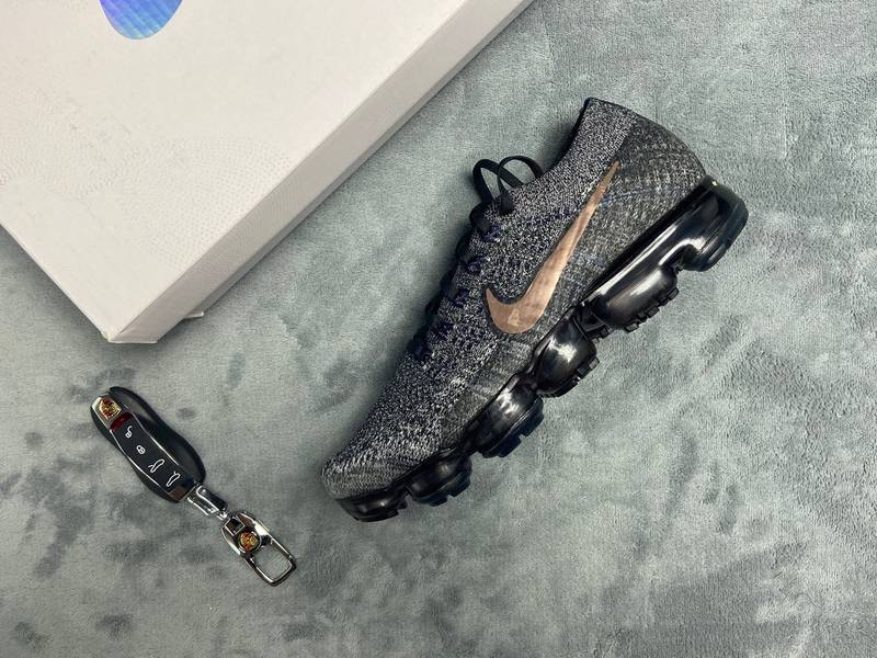Nike Air VaporMax Explorer Dark​