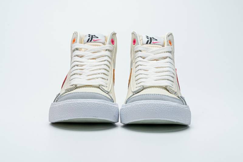 Nike Blazer Mid 77 Beige Pink Blue