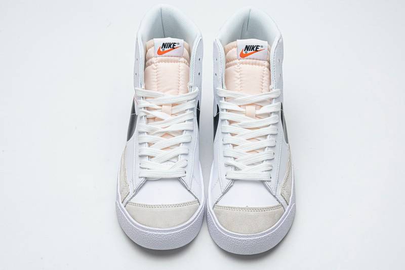 Nike Blazer Mid 77 Vintage “Reverse Logo​