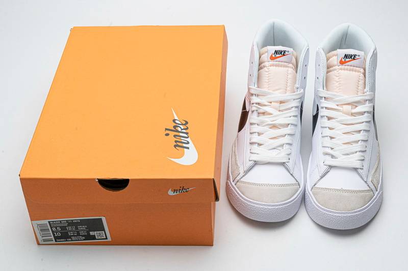 Nike Blazer Mid 77 Vintage “Reverse Logo​