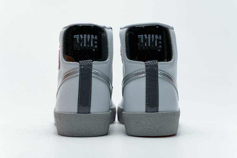 Nike Blazer Mid 77 VNTG Shanghai