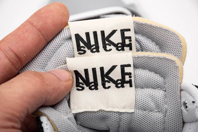 Nike Blazer Mid sacai Black Grey