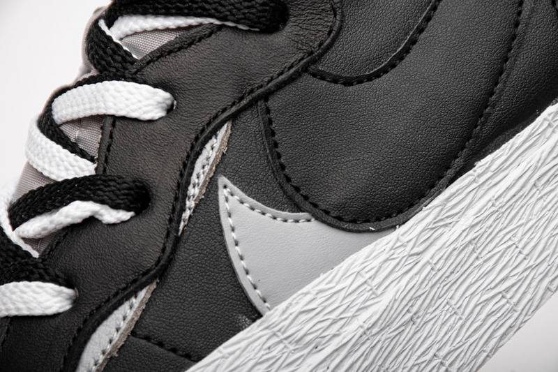 Nike Blazer Mid sacai Black Grey