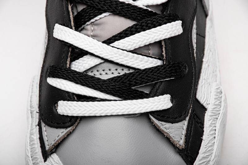 Nike Blazer Mid sacai Black Grey