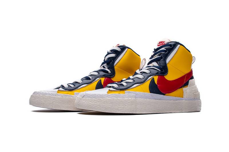 Nike Blazer Mid sacai Snow Beach