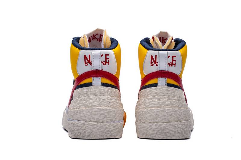 Nike Blazer Mid sacai Snow Beach