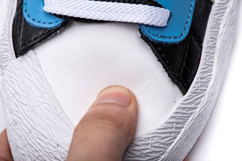 Nike Blazer Mid sacai White Black Legend Blue