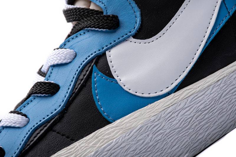 Nike Blazer Mid sacai White Black Legend Blue
