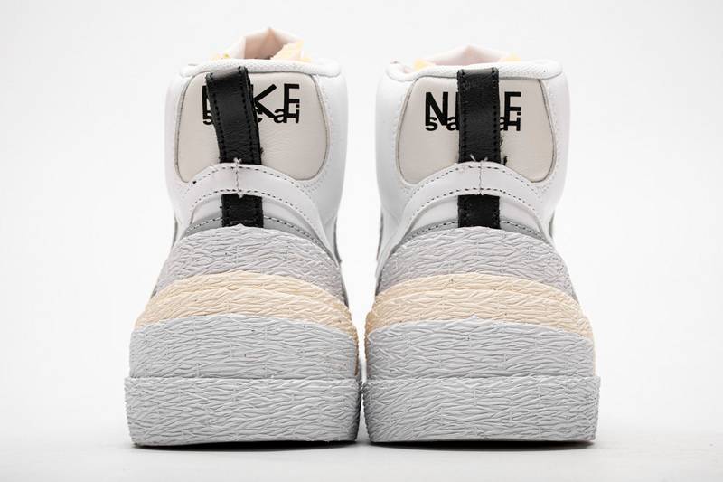 Nike Blazer Mid sacai White Grey