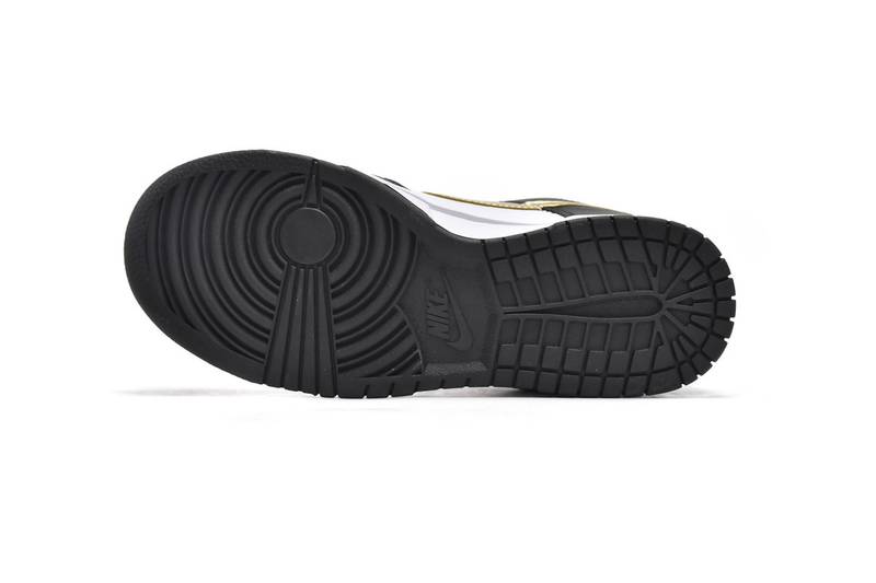 Nike Dunk Low Black White Metallic