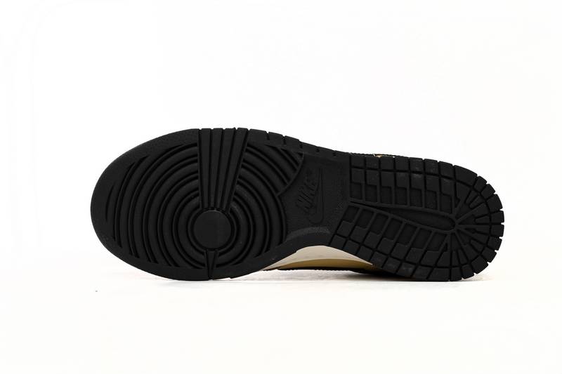 Nike Dunk Low Dark Driftwood