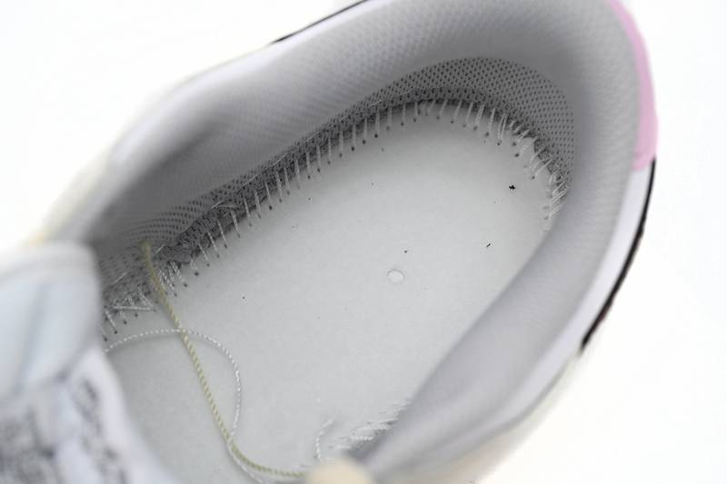 Nike Dunk Low Flowering Messenger