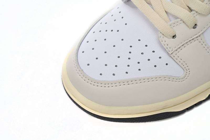 Nike Dunk Low Flowering Messenger