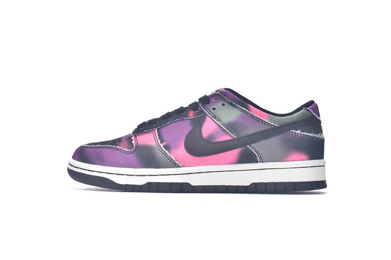 Nike Dunk Low Graffiti Pink