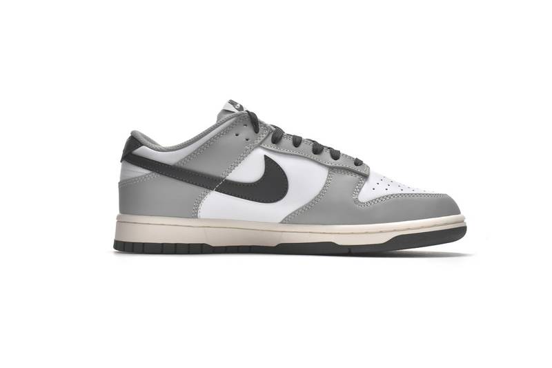 Nike Dunk Low Light Smoke Grey