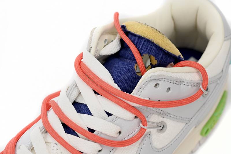 Nike Dunk Low Off-White Lot 23