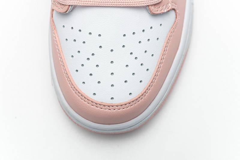 Nike Dunk Low Orange Pearl (W)