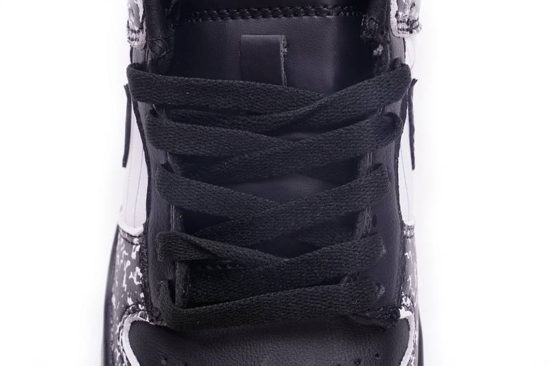 Nike Dunk Low Premium Nikebook