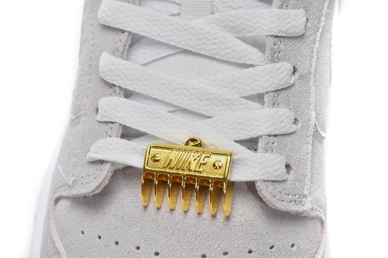 Nike Dunk Low SE Barber Shop Grey