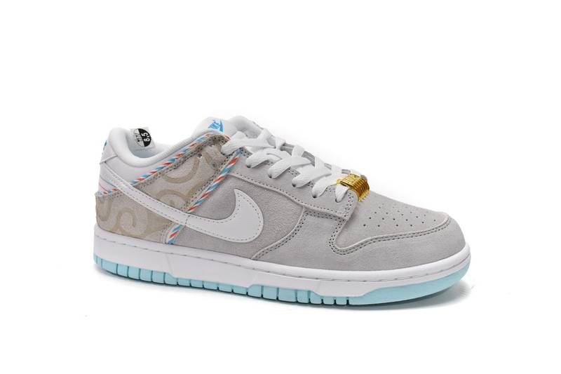 Nike Dunk Low SE Barber Shop Grey