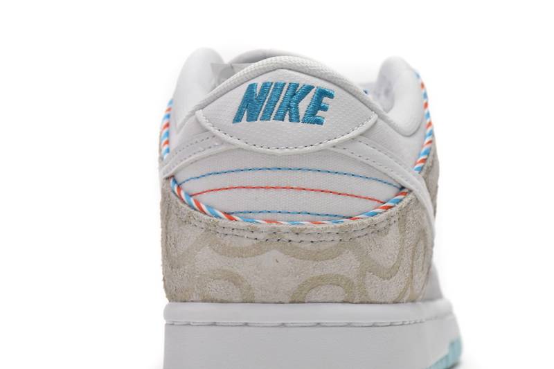 Nike Dunk Low SE Barber Shop Grey