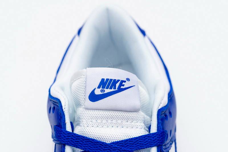 Nike Dunk Low SP Kentucky