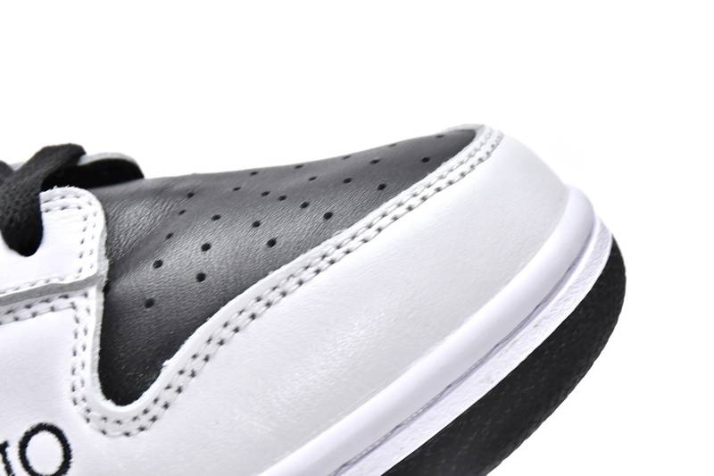 nike dunk low S*p*e black white