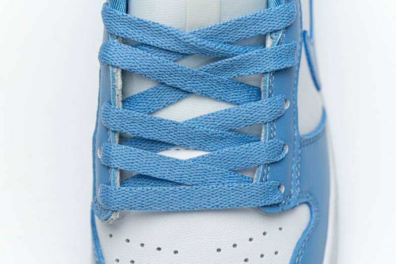 Nike Dunk Low UNC (2021)