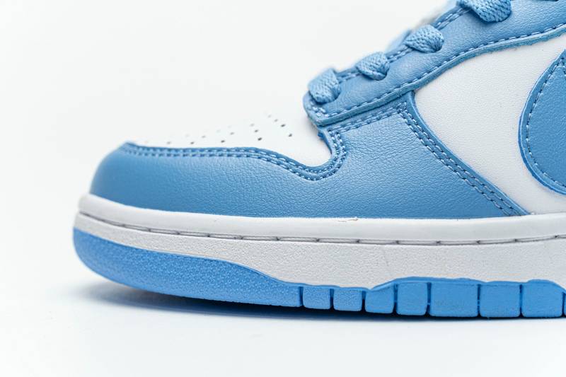 Nike Dunk Low UNC (2021)