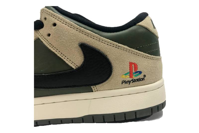 Nike Dunk PS5 x LowTravis Scott x PlayStation