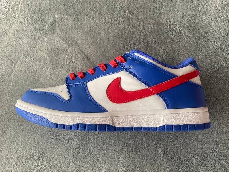 Nike Dunk SB Low GS Royal Red