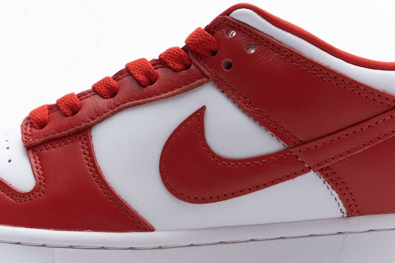 Nike Dunk SB Low SP University Red