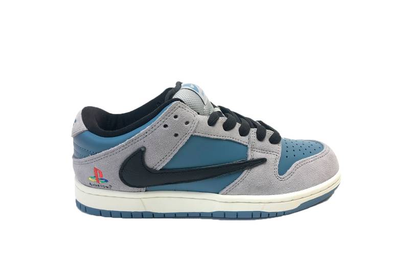 Nike Dunk SP x LowTravis Scott x PlayStation