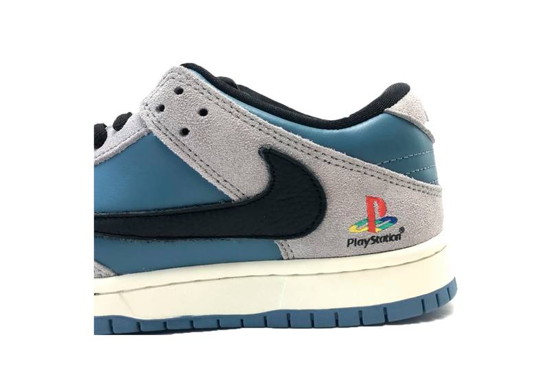 Nike Dunk SP x LowTravis Scott x PlayStation