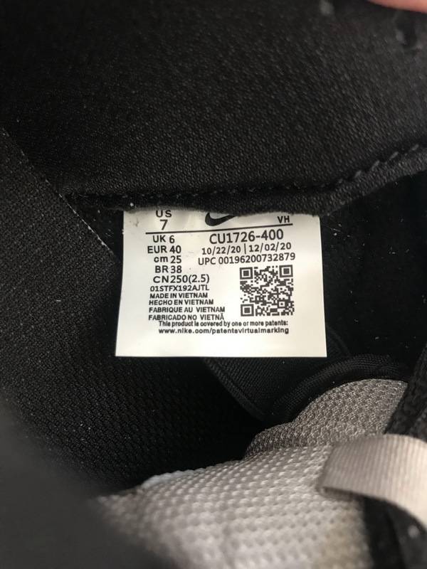 Nike Dunk SP x LowTravis Scott x PlayStation