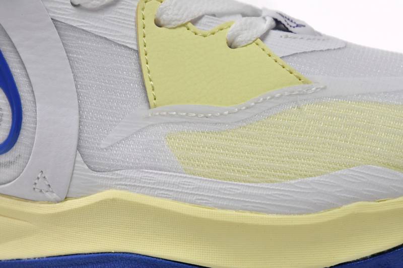 Nike Kyrie Low 5 Butterfly Effect