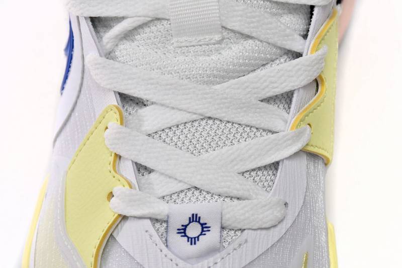 Nike Kyrie Low 5 Butterfly Effect