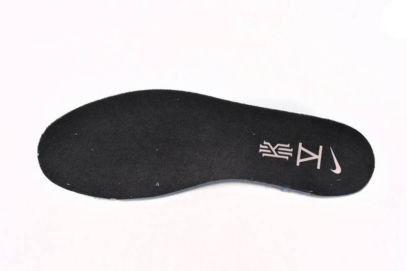 Nike Kyrie Low 5 Butterfly Effect