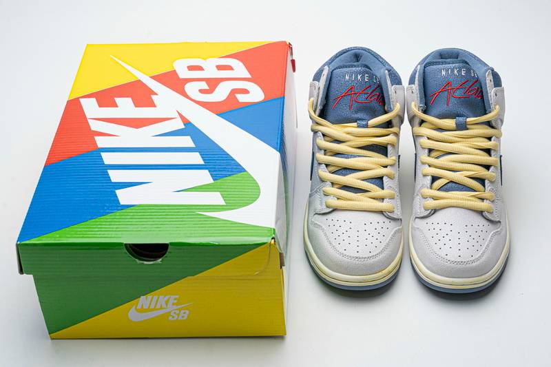 Nike SB Dunk High Atlas Lost at Sea