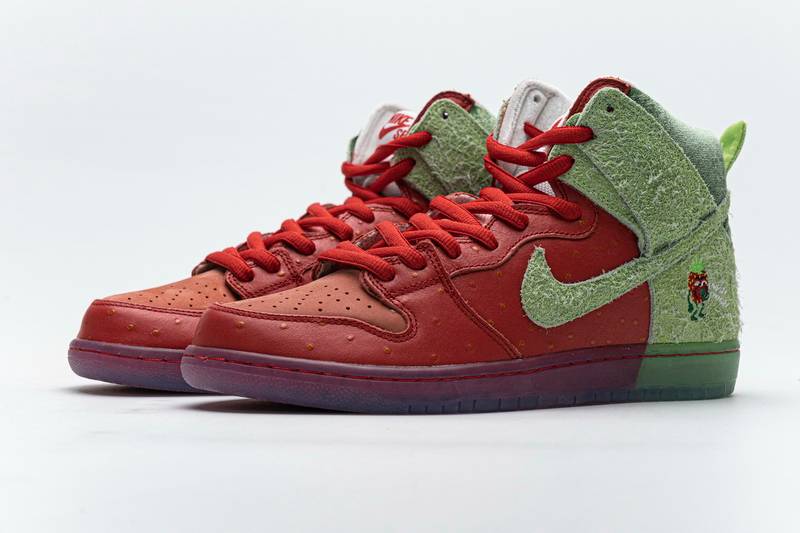 Nike SB Dunk High Strawberry Cough