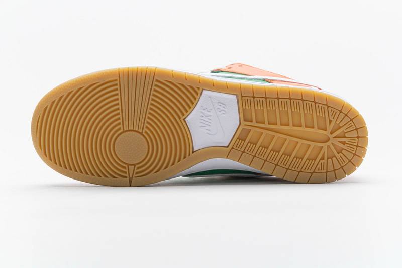 Nike SB Dunk Low 7 Eleven