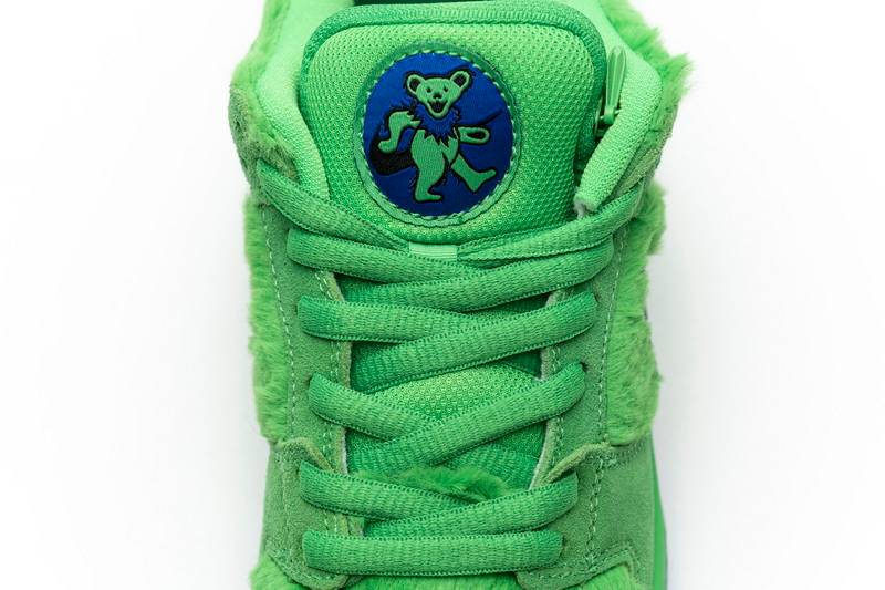 Nike SB Dunk Low Grateful Dead Green Bear