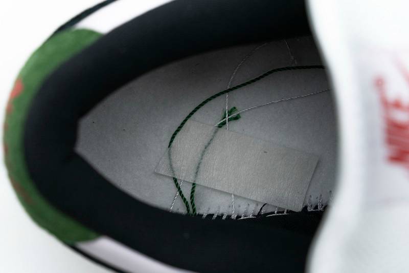 Nike SB Dunk Low Heineken