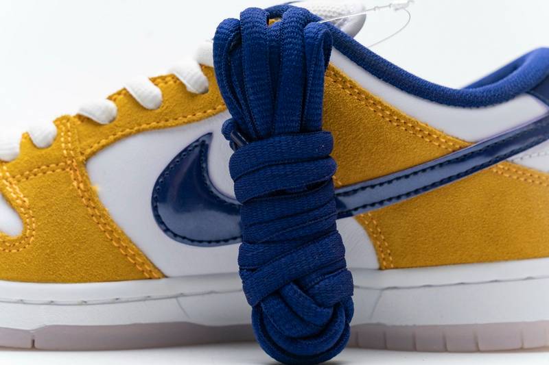 Nike SB Dunk Low Laser Orange