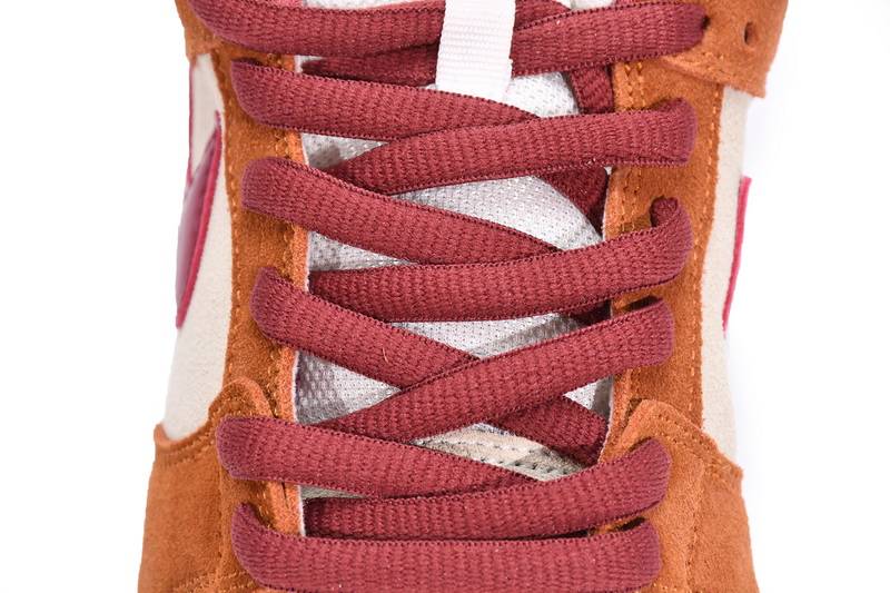 Nike SB Dunk Low Pro Dark Russet Cedar​