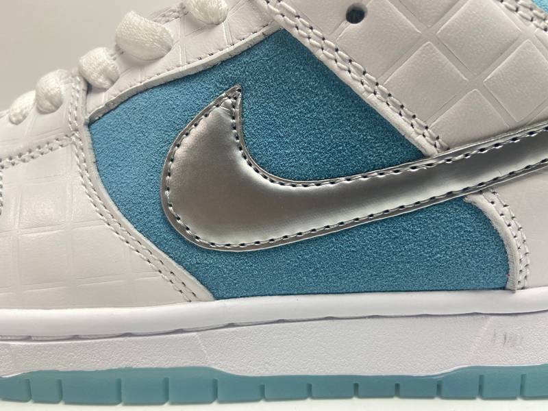 Nike SB Dunk Low Pro FTC Lagoon Pulse