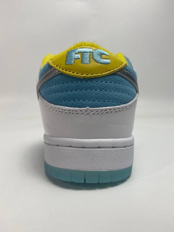 Nike SB Dunk Low Pro FTC Lagoon Pulse